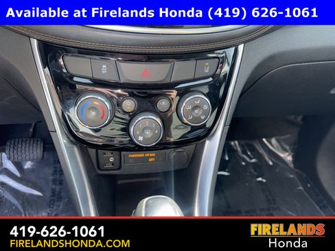 Used 2020 Chevrolet Trax Premier image 22