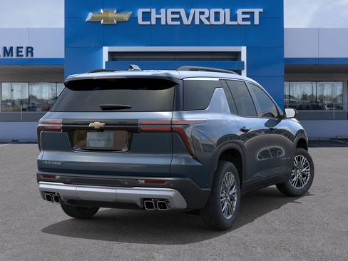 New 2026 Chevrolet Traverse LT w/ Enhanced Driving Package image 4