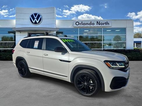 Used 2023 Volkswagen Atlas SEL R-Line AWD/4WD image 1