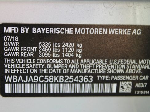 Used 2019 BMW 530e w/ Premium Package RWD image 4