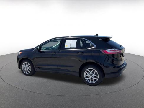 Used 2024 Ford Edge SEL AWD/4WD image 10