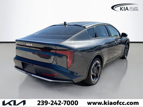 New 2025 Kia K4 EX image 5