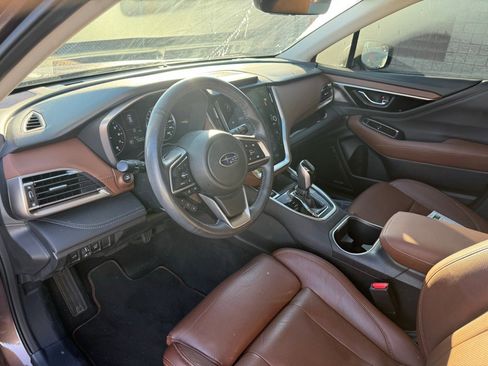 Used 2022 Subaru Outback Touring image 14