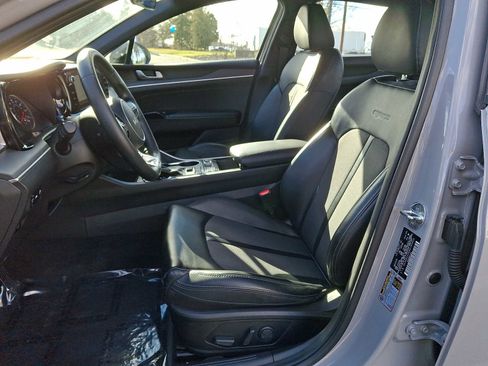 Used 2022 Kia K5 GT-Line image 10
