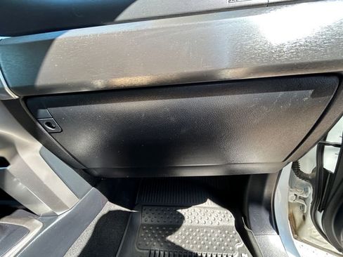 Used 2018 Toyota 4Runner SR5 AWD/4WD image 24