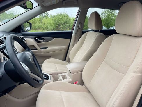Used 2016 Nissan Rogue SV AWD/4WD image 10