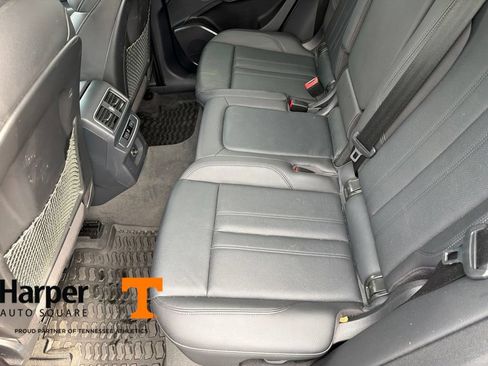 Used 2018 Audi Q5 2.0T Premium Plus w/ Premium Plus Package AWD/4WD image 9