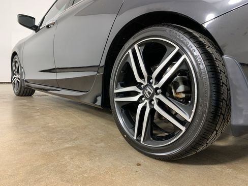 Used 2016 Honda Accord Sport image 15