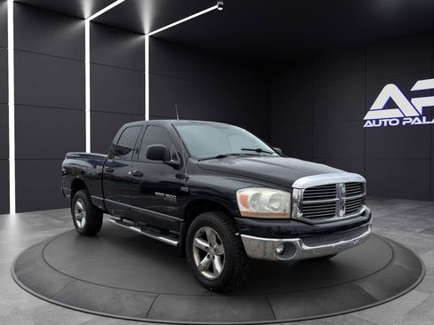 Used 2006 Dodge Ram 1500 Truck SLT w/ Quad Cab Big Horn Value Group image 3