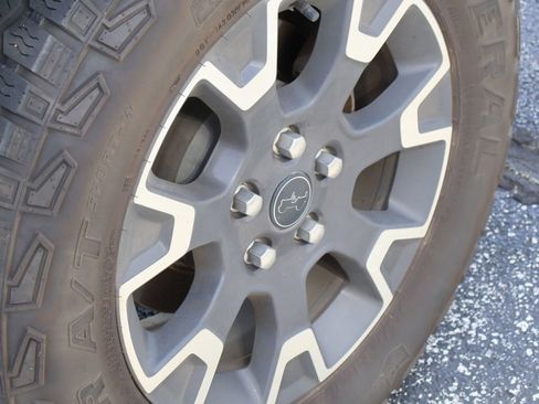 Used 2024 Jeep Wrangler Unlimited Sahara w/ Dual Top Group AWD/4WD image 26