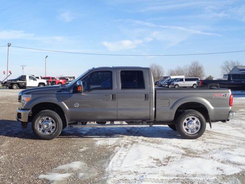 Used 2013 Ford F250 XLT w/ Chrome Pkg image 1