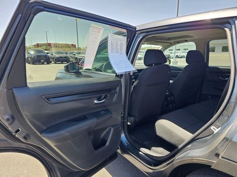 Used 2024 Honda CR-V EX image 16