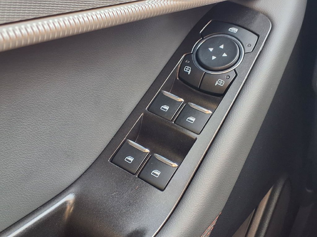 Used 2026 Ford Explorer Active RWD image 20