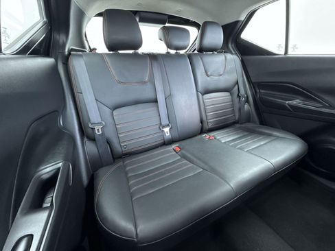 Used 2019 Nissan Kicks SR w/ SR Premium Package image 39