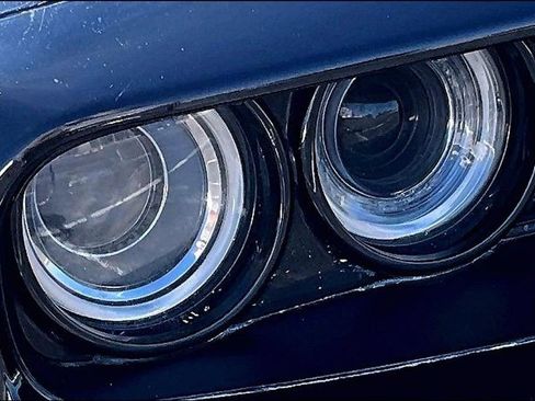 Used 2015 Dodge Challenger R/T w/ Quick Order Package 22B R/T RWD image 28