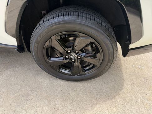 Used 2021 Toyota RAV4 XSE w/ XSE Grade Weather Package image 36