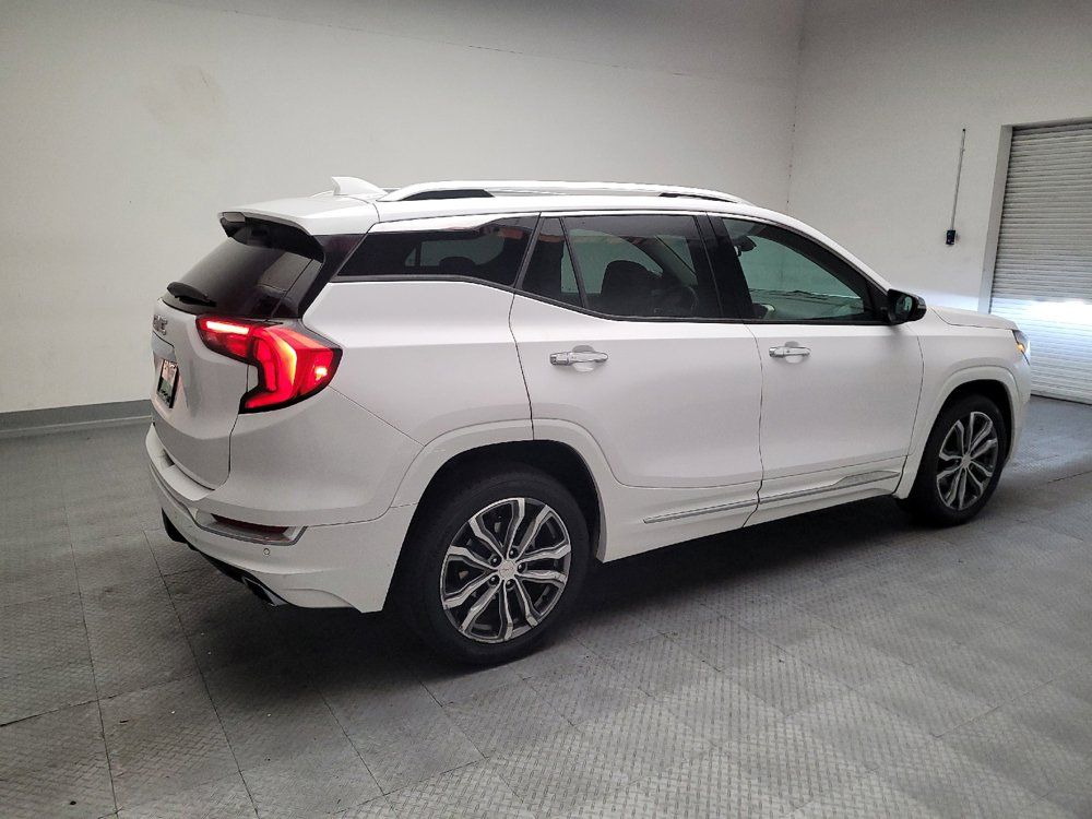 Used 2018 GMC Terrain Denali w/ Driver Alert Package II FWD image 10
