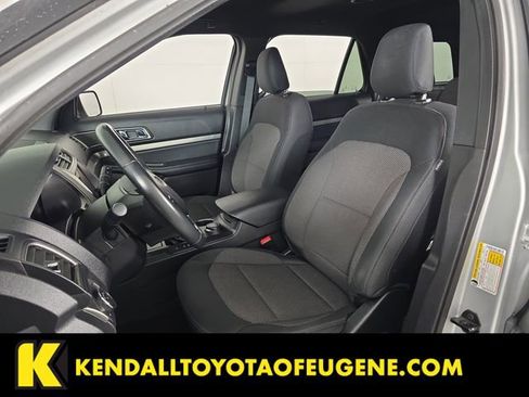 Used 2019 Ford Explorer XLT w/ Equipment Group 201A image 16