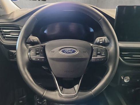 Used 2025 Ford Escape Platinum AWD/4WD image 12