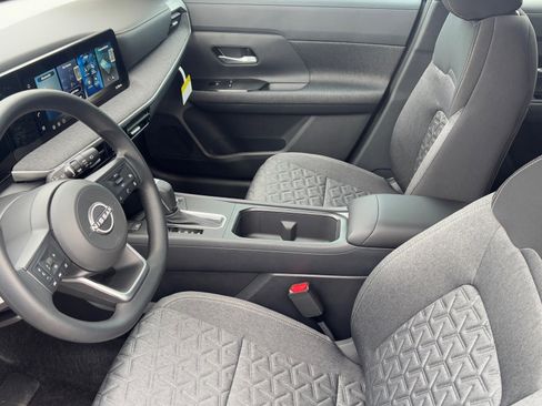 New 2026 Nissan Kicks SV image 19