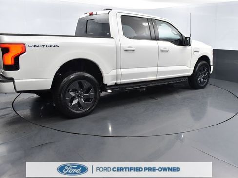 Used 2023 Ford F150 Lightning Lariat image 4