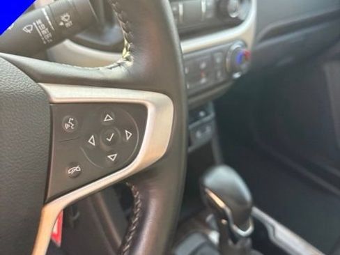 Used 2022 GMC Canyon Elevation w/ Elevation Premium Package AWD/4WD image 18