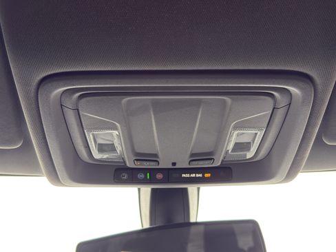 Used 2022 GMC Sierra 1500 Elevation image 36