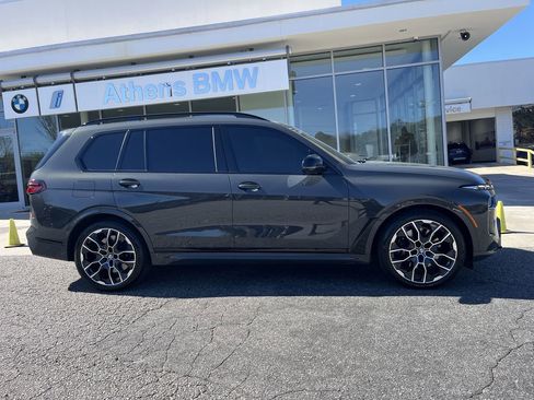 Certified 2024 BMW X7 M60i image 9
