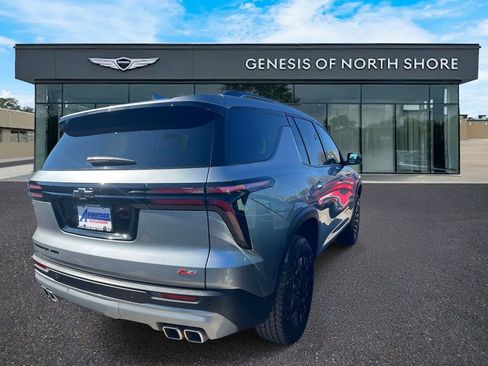 Used 2024 Chevrolet Traverse Z71 AWD/4WD image 7