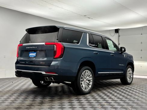 New 2026 GMC Yukon Denali w/ Sun & Power Step Package image 8