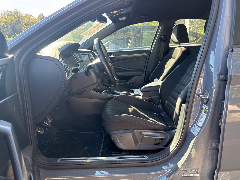 Used 2019 Volkswagen Jetta GLI FWD image 5