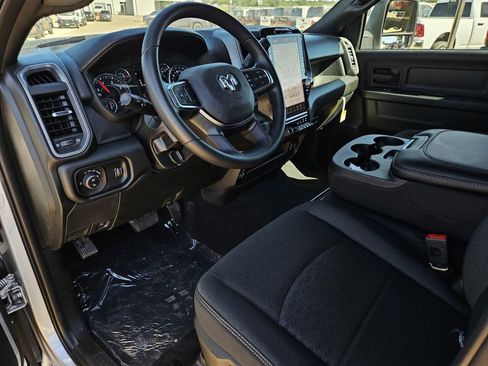 New 2025 RAM 2500 Tradesman image 17