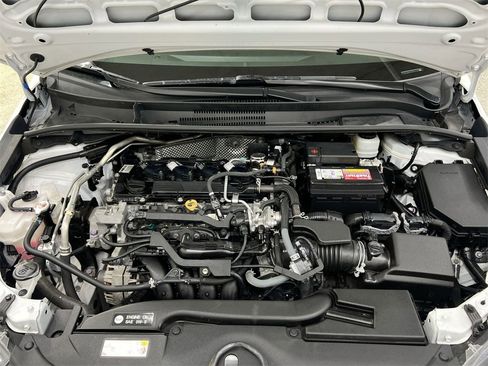 Used 2023 Toyota Corolla LE image 31