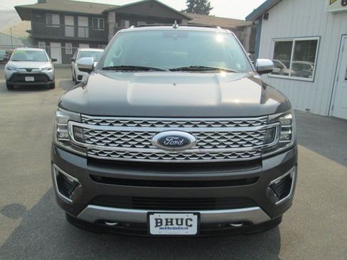 Used 2018 Ford Expedition Max Platinum AWD/4WD image 2