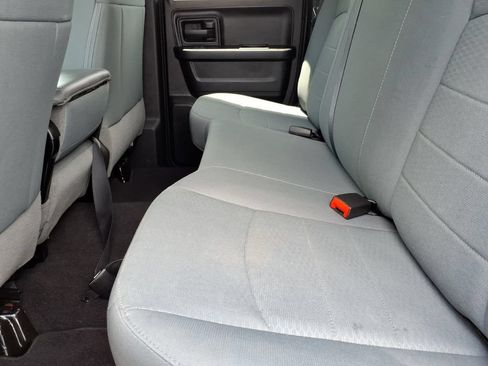 Used 2017 RAM 1500 Express AWD/4WD image 15