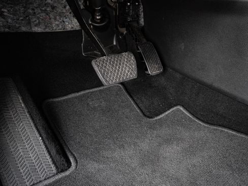 Used 2018 Honda CR-V EX image 17