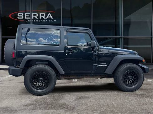 Used 2012 Jeep Wrangler Sport AWD/4WD image 6