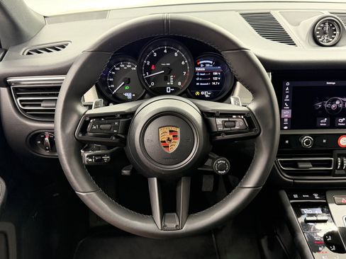 Certified 2026 Porsche Macan AWD/4WD image 50