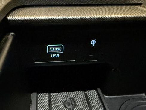 Used 2021 Hyundai Palisade Calligraphy image 16