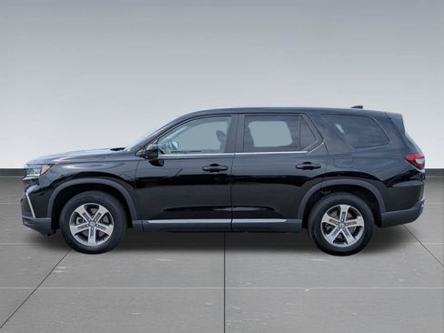 Used 2025 Honda Pilot EX-L image 2