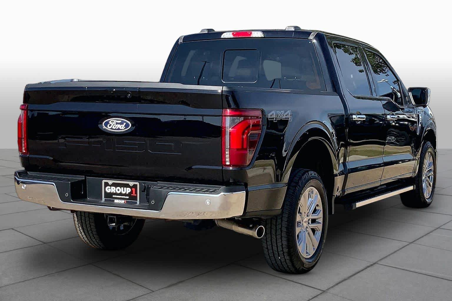 Used 2025 Ford F150 Lariat w/ Equipment Group 501A Mid AWD/4WD image 13