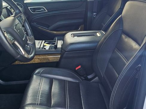 Used 2017 GMC Yukon Denali w/ Open Road Package RWD image 5
