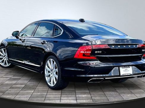 Used 2019 Volvo S90 T8 Inscription w/ Advanced Package AWD/4WD image 13