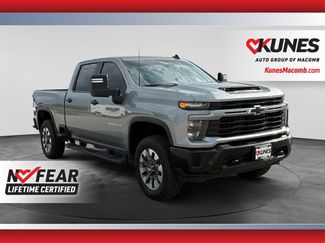 Used 2025 Chevrolet Silverado 2500 Custom w/ Custom Convenience Package AWD/4WD video 1