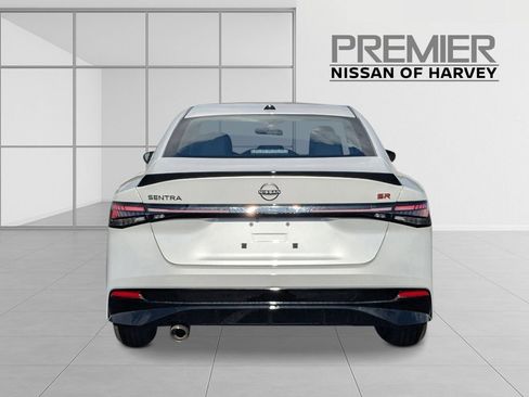 New 2026 Nissan Sentra SR w/ Floor Mat Package image 4