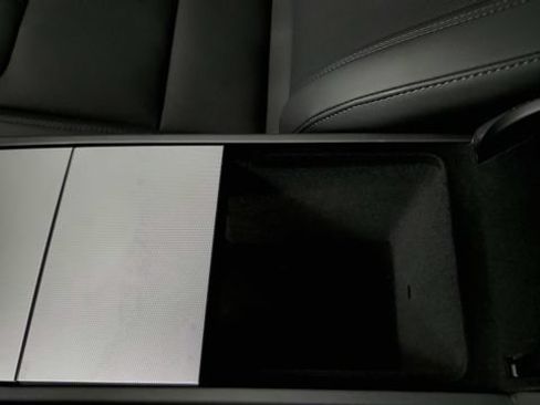 Used 2025 Tesla Model 3 RWD image 74
