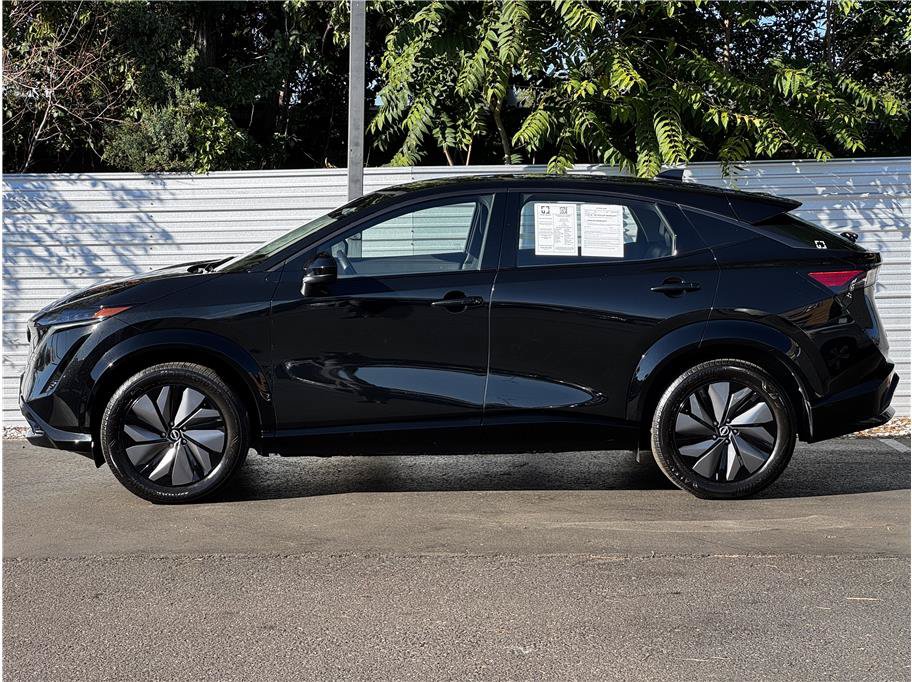 Used 2024 Nissan Ariya AWD image 9