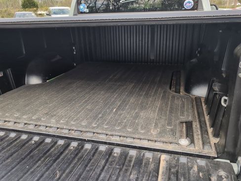 Used 2024 Toyota Tundra SR5 w/ SR5 Convenience Package image 10