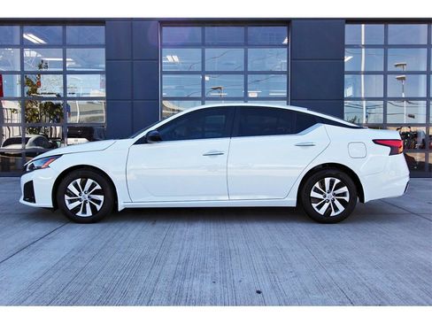 New 2024 Nissan Altima 2.5 S image 3