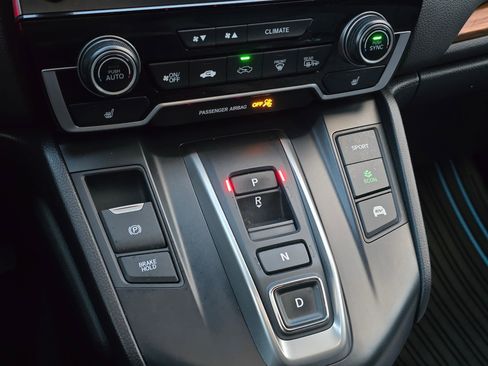 Used 2022 Honda CR-V Touring image 29